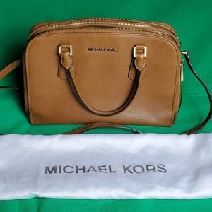 Michael Kors Handbag 👜 ♥!!